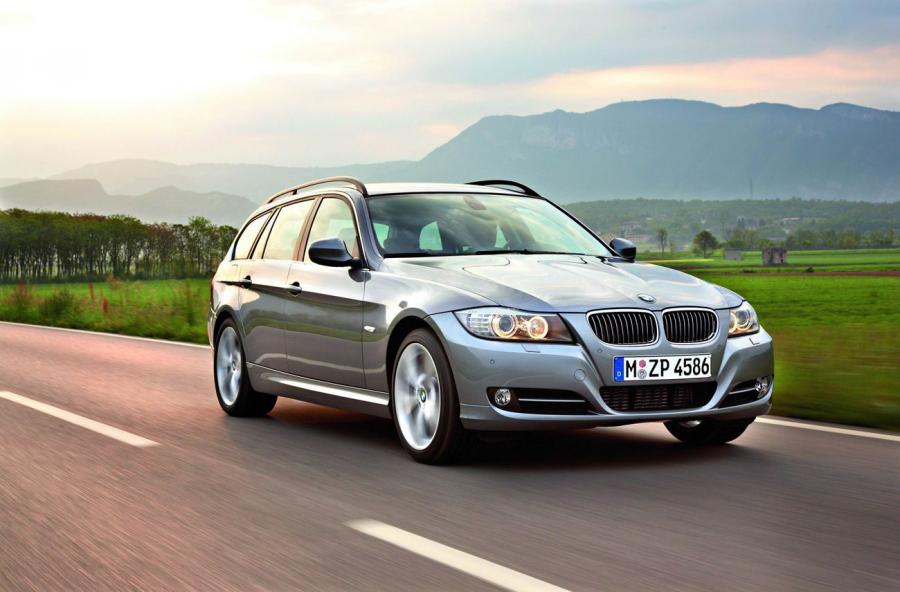  BMW 3-Series 2008 года  (фото 1 из 34)